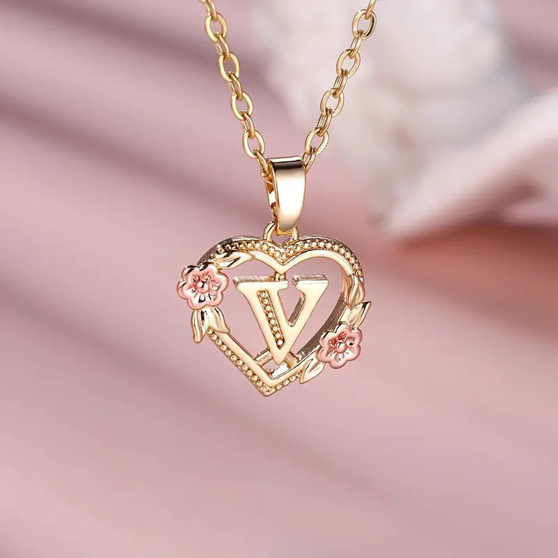 Unikt Hjärt-Halsband med personlig initial