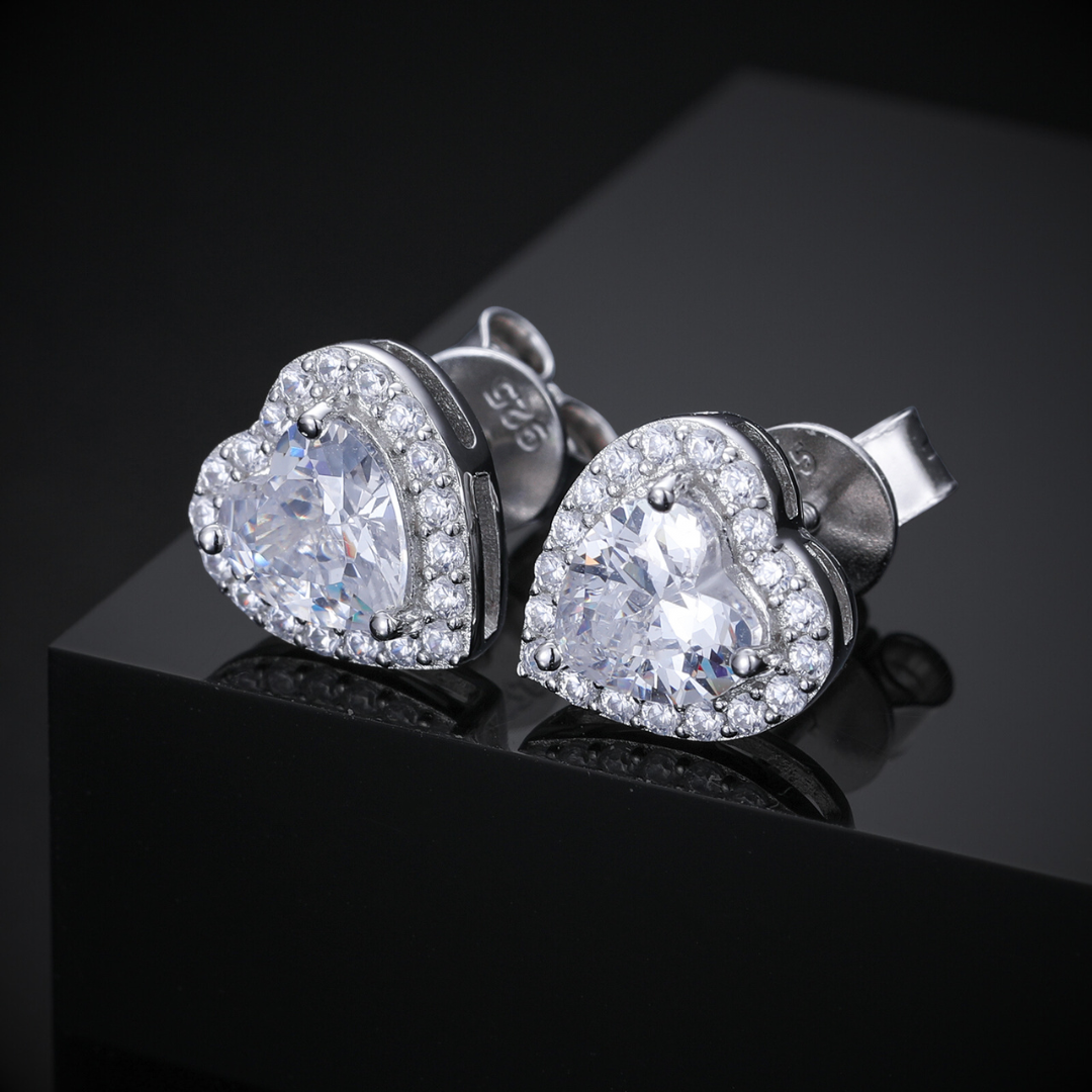 HEARTS OF ICE VVS1 18K White Gold Earrings