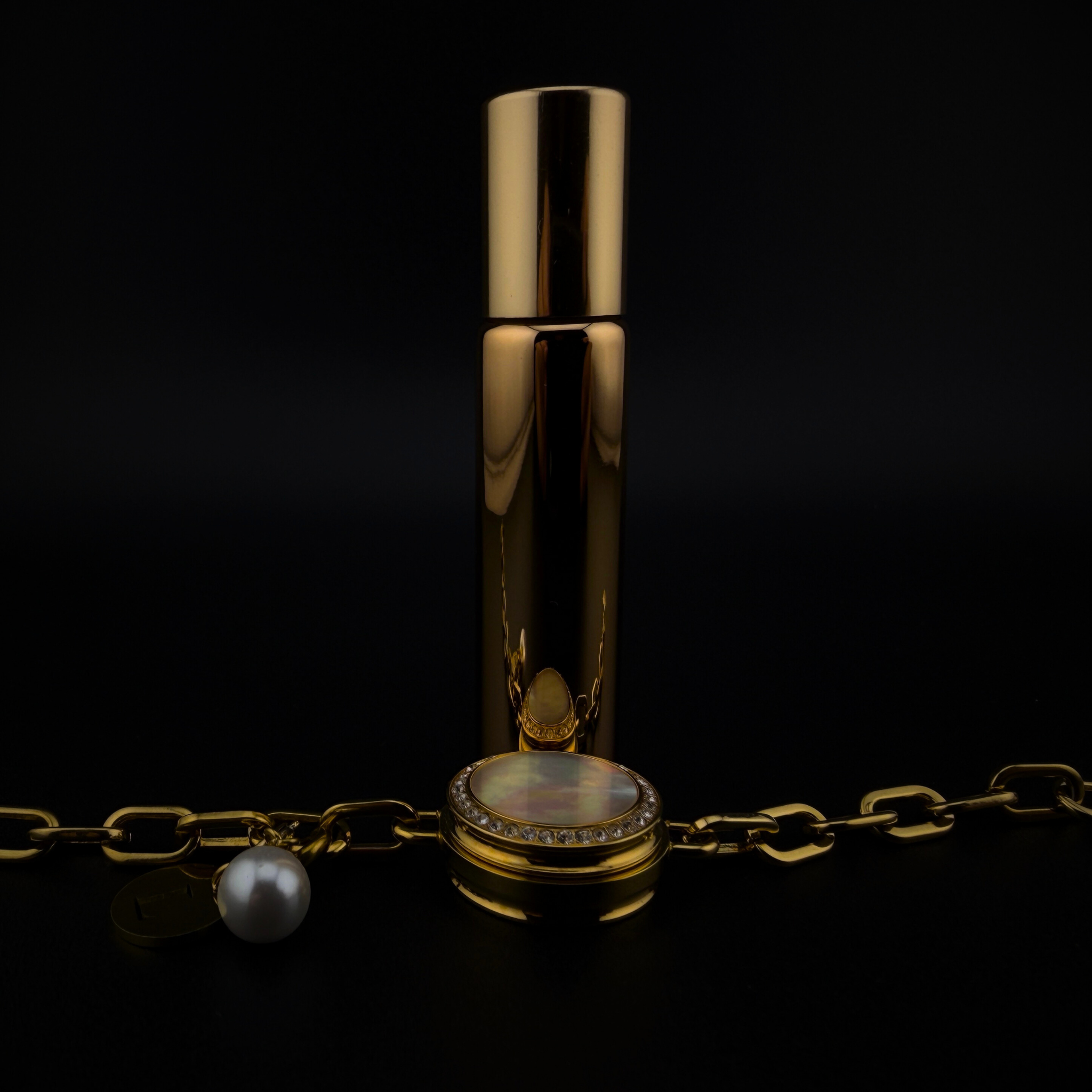 HEMMELIGHETENE - Hans og hennes