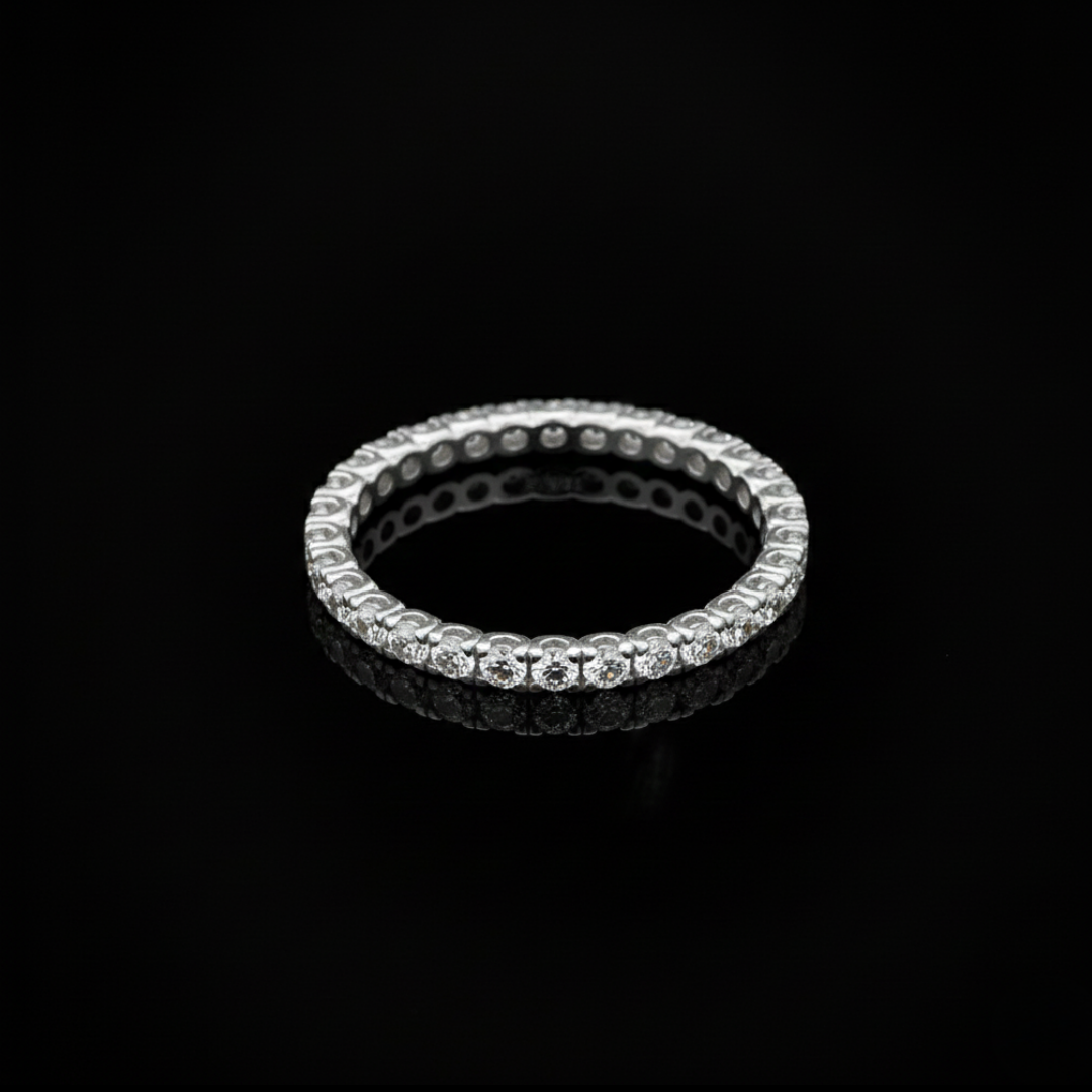 RING OF ICE VVS1 18K White Gold
